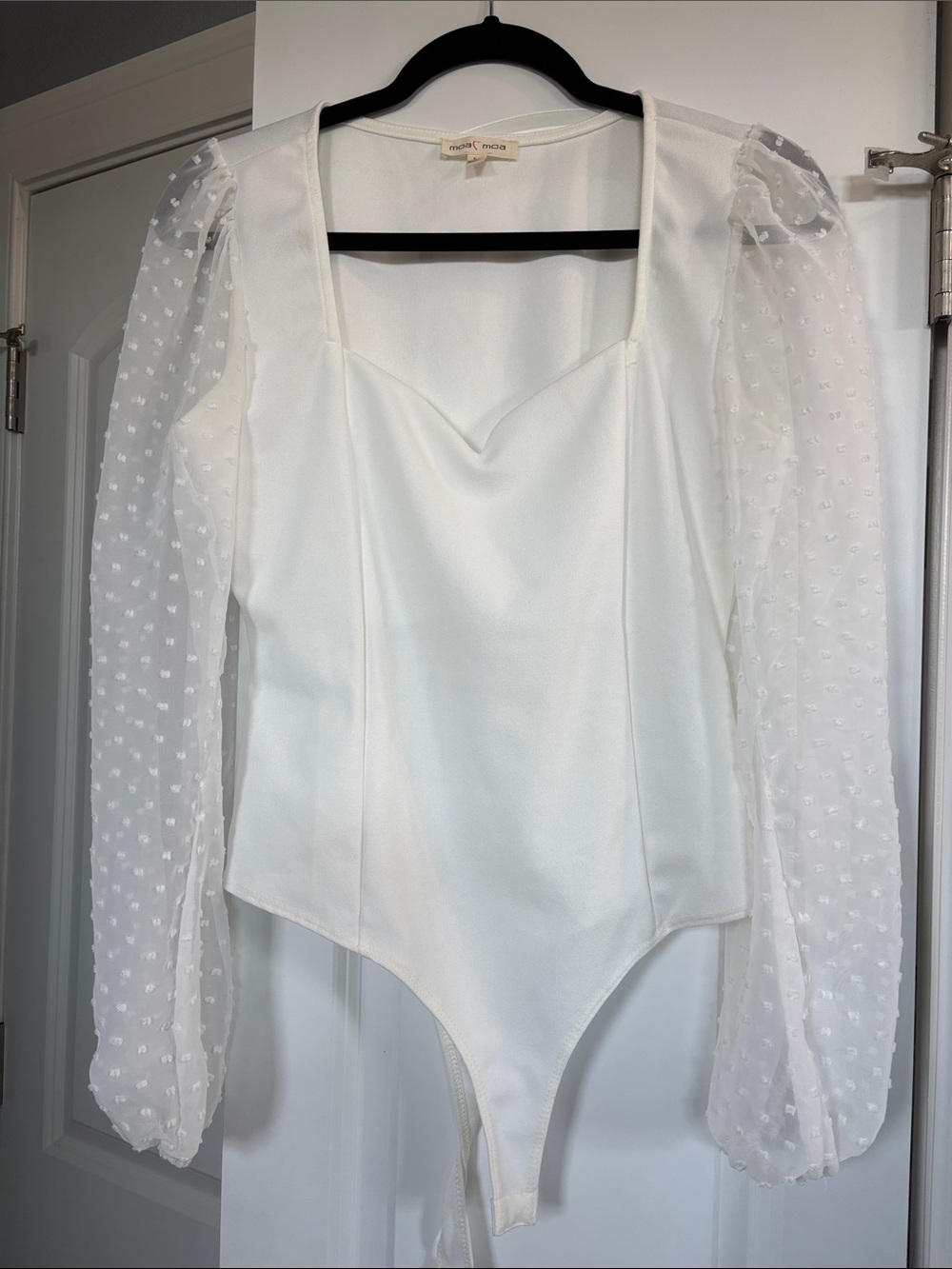 Women’s Moa Moa White Sheer Puff-Sleeve Bodysuit with square v-neck